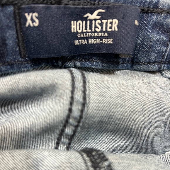 Hollister XS Flare Jeans - Picture 6 of 7